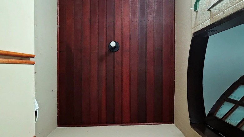 Gabi SweetCouplesStories: 팬트리에서 내 결혼한 여친의 엉덩이 따먹기