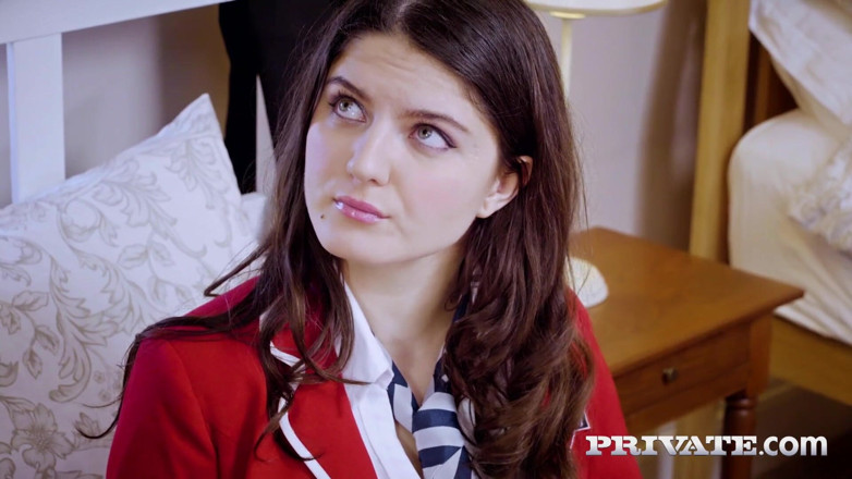 Private.com: Üniversite üniformalı Francesca di caprio anal seks yapıyor