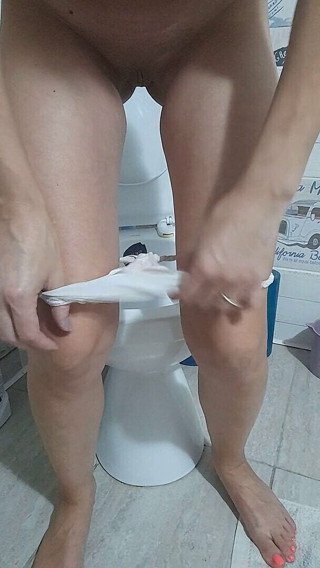 Audrey: Innocent Teen Beba Jerks off in the Toilet