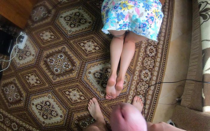 AnGelya G: House Cleaning Ended with Under the Table From Behind