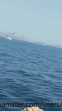 Musim panas menikmati adegan dan membelai zakar lembut