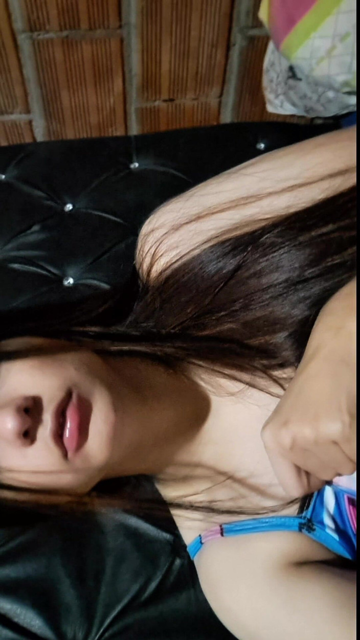 Yulieth Gomez: India Mempamerkan Payudara Dan Kemaluannya Yang Kaya