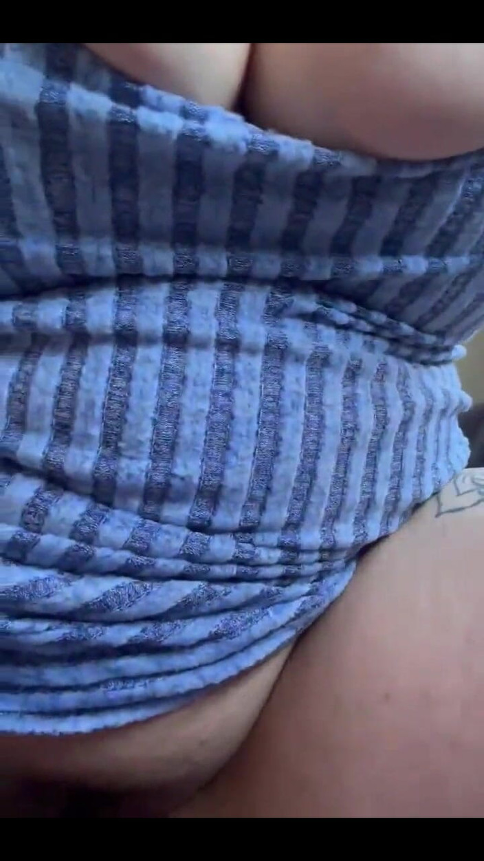 Goddess X: 女神。ツイッター 美女 mlfnxtdoor 複数回の噴射オーガズム