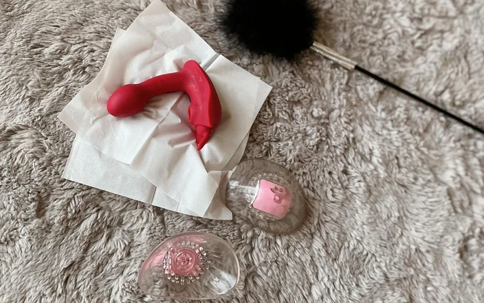 ushirosugatanomiki: I Tried to Play a Prank on My Blindfolded and...