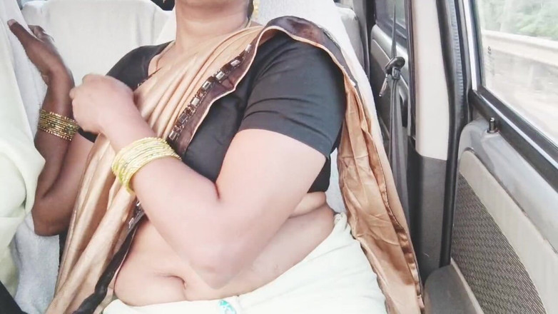 Telugu honey lips: Tam video, Hintli ateşli kız arabada seks, Telugu edepsiz konuşmalar