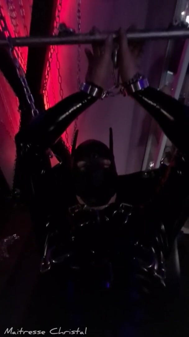 Maitresse Christal: Une levrette sur ma fronde, partie 1