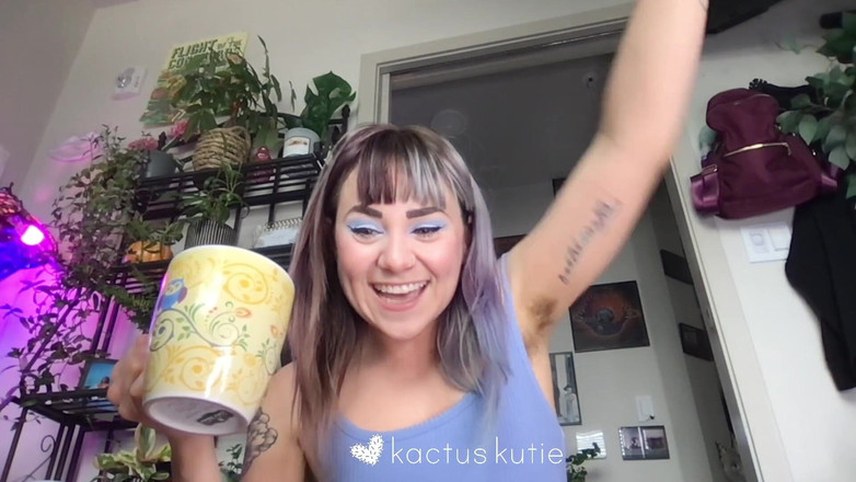 kactus kutie: 直播修剪我毛茸茸的灌木