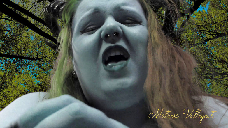 Mxtress Valleycat: Vom riesigen dämon geschrumpft