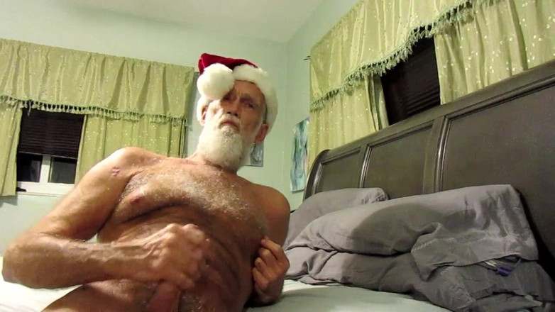 Mr hairy gardener: Santapre-holidayfinal