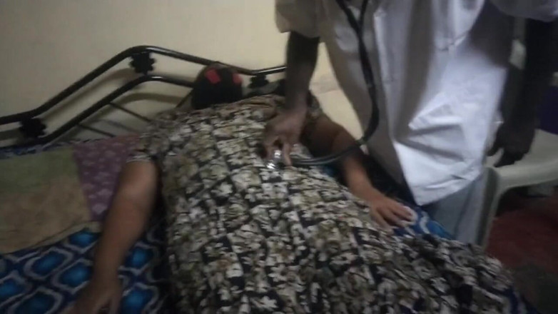 Benita sweety: Dottore e donna incinta sesso bollente in clinica