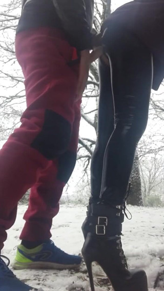 LauraOnHeels: Laura On Heels model 2021 kar döllenmesi arasında ayakta sikişme videosu