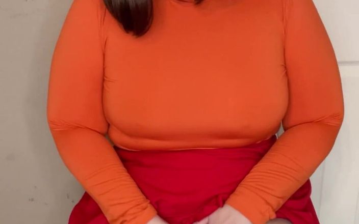 KinkyKatie: Gorąca Velma Cosplay