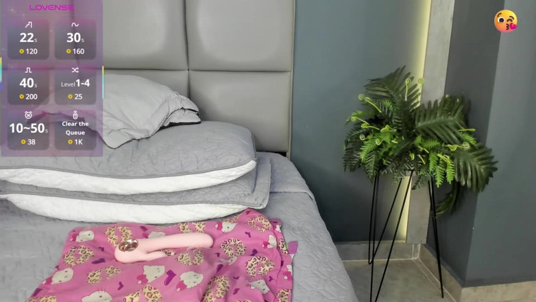 Adhara Hamilton: When I'm Home Alone, I Want to Get Fucked by...
