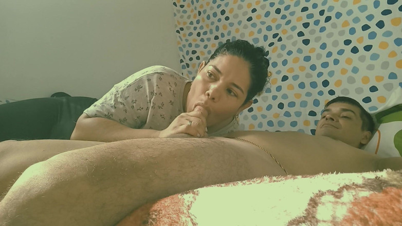 Valkyrieandluigy: Amatérská přítelkyně kouří