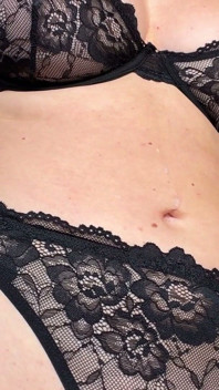 Bellybutton & Spit Play