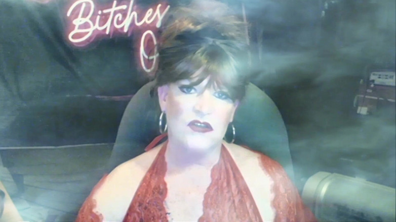 FemmeCheri120: Czerwona bielizna Palenie N Głaskanie