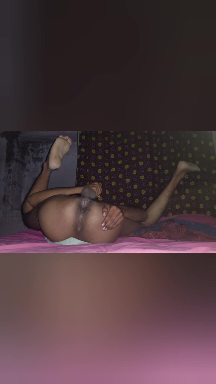 Joh: Bed Room Enjoy