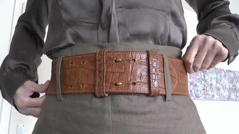 Lady Victoria Valente: Aufregender gürtel fitting mit einem leinenrock, teil 1, lady victoria Valente