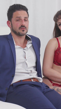 Noul italian netăiat cu Tony Marzo cu Dakota Quinn
