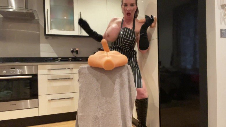 Sophie James: The Nastiest Stepmom Deepthroat Apron Slut There Is!!