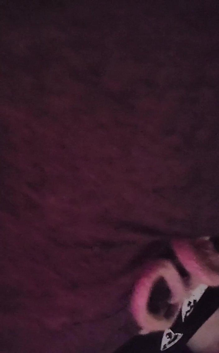 Raven Willow: Mmm Fart Video for All You Stinky Gas Lovers, Come...