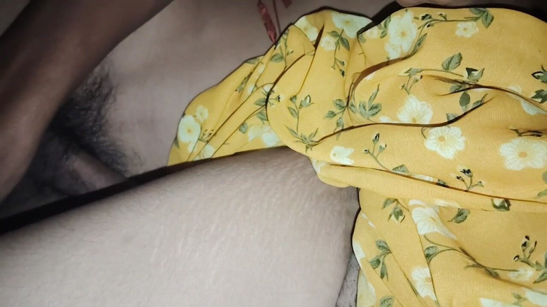 TinnyWatch1: Indische heiße bhabhi liebt sex mit hübschem devar devar bhabhi...