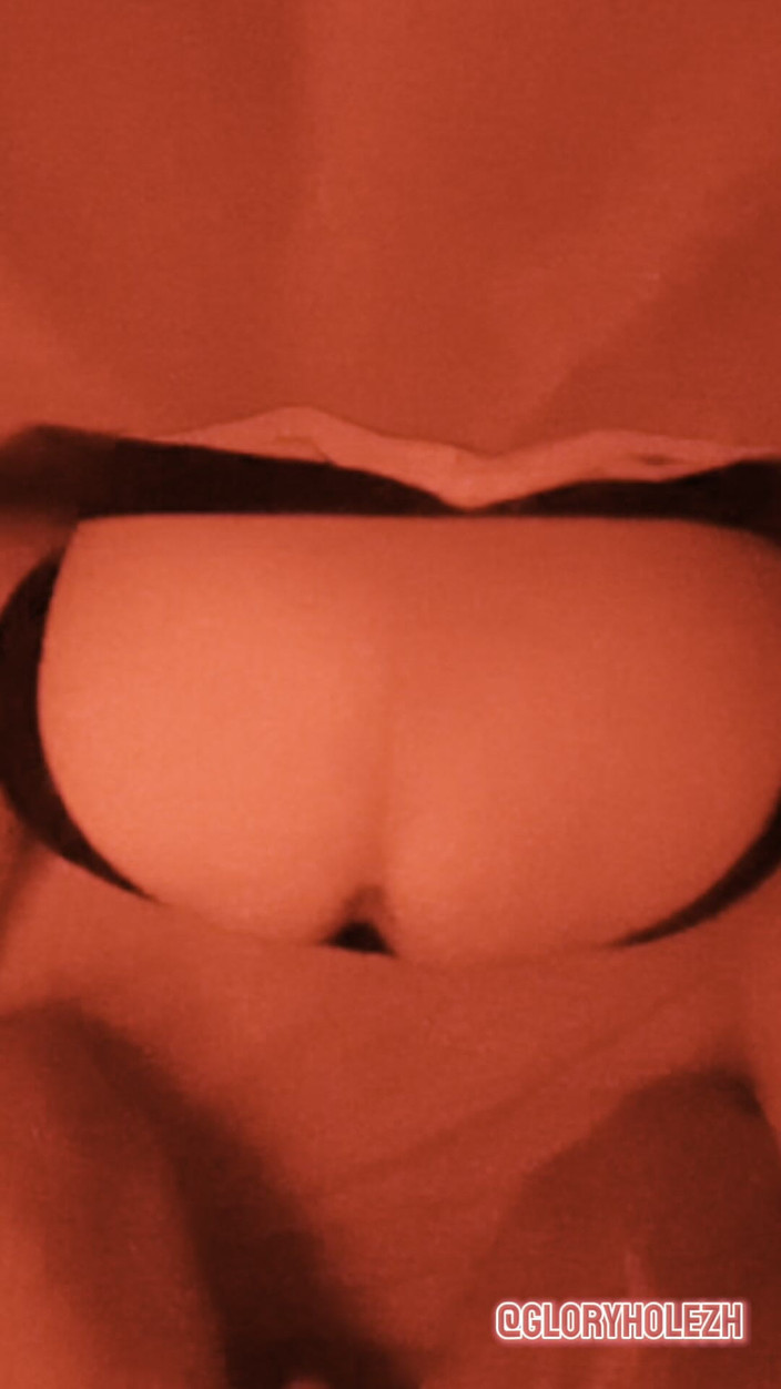 gloryholezh: Arabski facet dostawy Zatrzymuje się na Anon Blowjob i Rims...