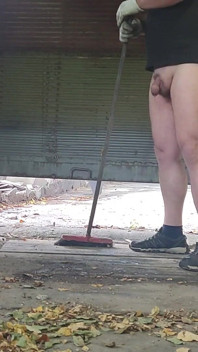 Stepdaddy Pissing and Play