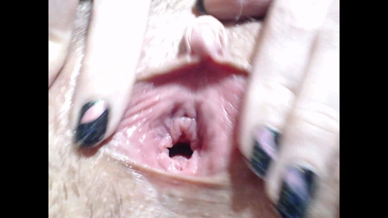 Cuteblonde666: Close up object insertion fetish video compilation big clit pussy