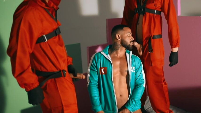 ortizjona: 游戏一个鱿鱼游戏模仿，观看乔娜·奥蒂斯的洞第一次被角色扮演