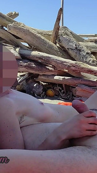 Riskantní kouření na kanárské pláži chycené s intenzivním orgasmem P2 - Misscreamy