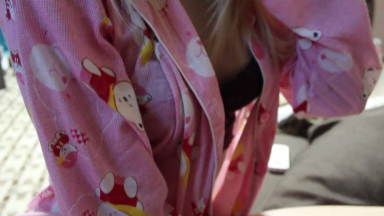 Taboo Room: Cám dỗ tôi - chúng tôi chạm vào nhau - điều cấm kỵ