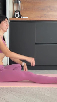 Big Stretch Workout with Katty West in Leggings