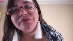 Nina Doll: Nech mě je pro tebe poskakovat správným způsobem