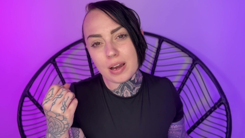 Miss Valentina: Più caldo di tua moglie