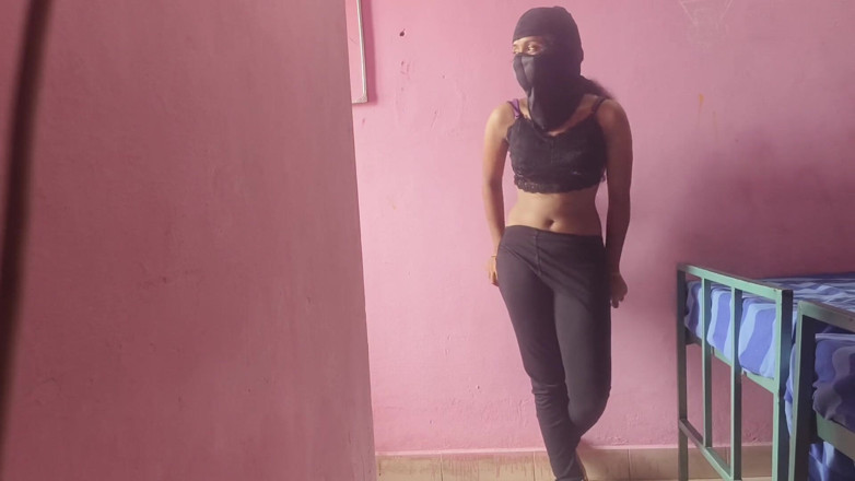 VillageBlackfairy: Indian Beautyful Girl