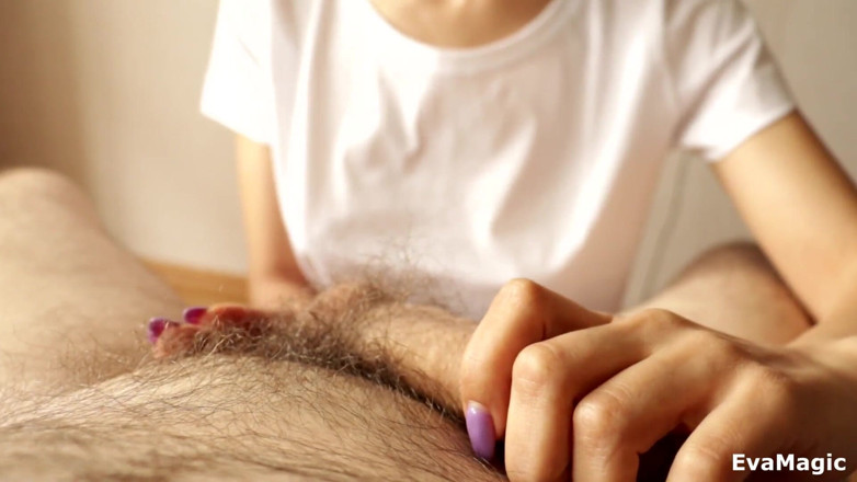 Eva Magic: Gerçek çift uzun seksi tırnaklarla elle muamele bakış açısı