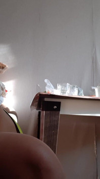 Polis panas lesbian bertiga