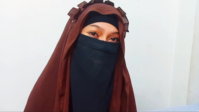 Riya Chowdhury: 나와 함께 젊음의 질싸를 당하는 외국인 와이프