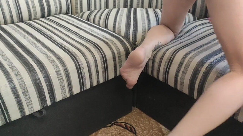 DirtyLubov: Posição do cão da sala de estar