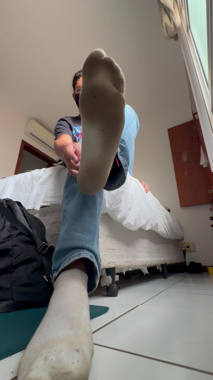 Boy feet: Sweaty and Very Chulehundred Socks the Way You Love