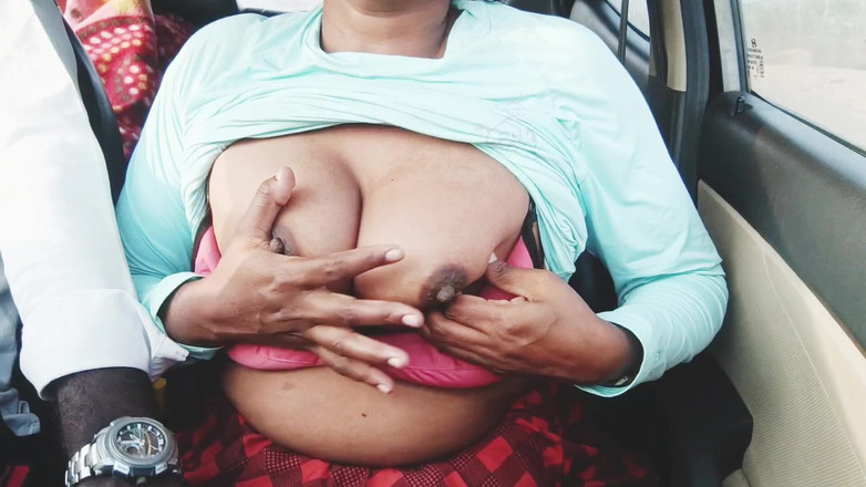 Telugu honey lips: Sesso in auto, parla sporco telugu. Telugu Buhabi Crezy parla.
