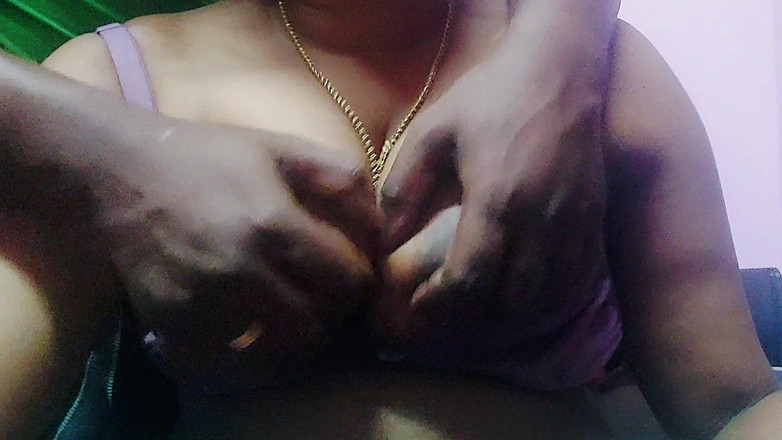 Desi Mohini: Desi huiseigenaar Mohini tante seks