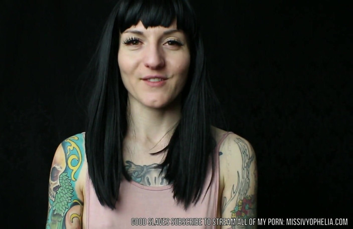 Miss Ivy Ophelia: Trosor som bär sissy