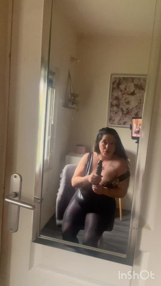 Maitresse Clara: JOI vor deinem Spiegelbild