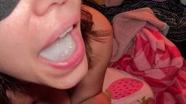 Close up Cumshot and Swallow Cum