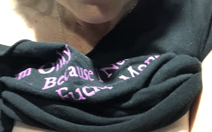 Pissing Paradise: Enorme Piscio Spruzza Ovunque