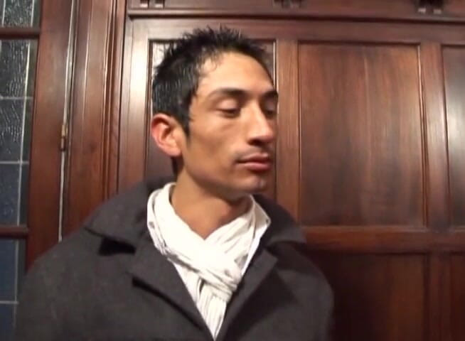 Bareback TV: Scena di orgia gay con amanti arrapate