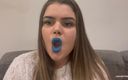 Your fantasy studio: Игра с дымом со светлой голубой губной помадой