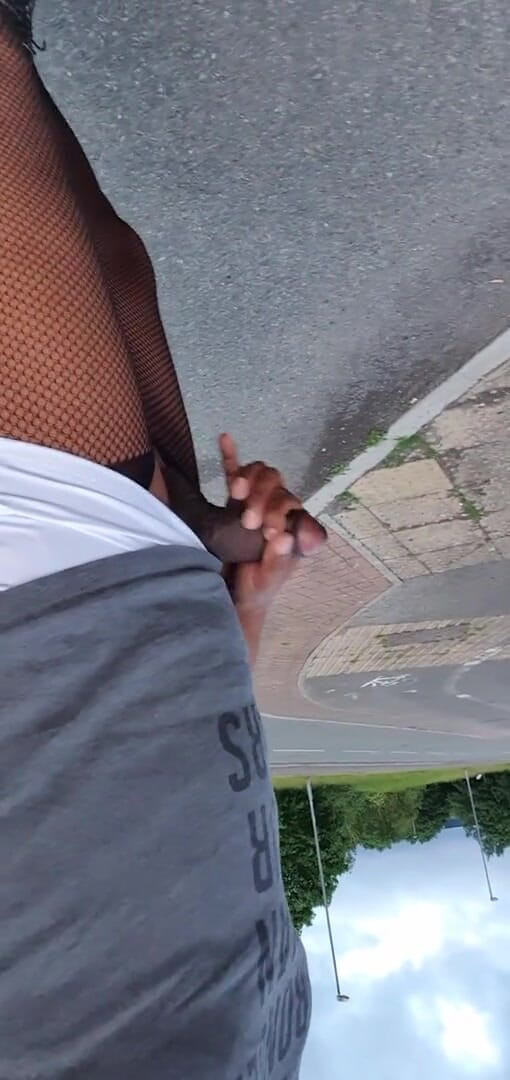 Lingeriemanx69: Melancap crossdresser